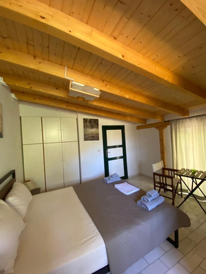 Hébergement de vacances Studio Apartments *